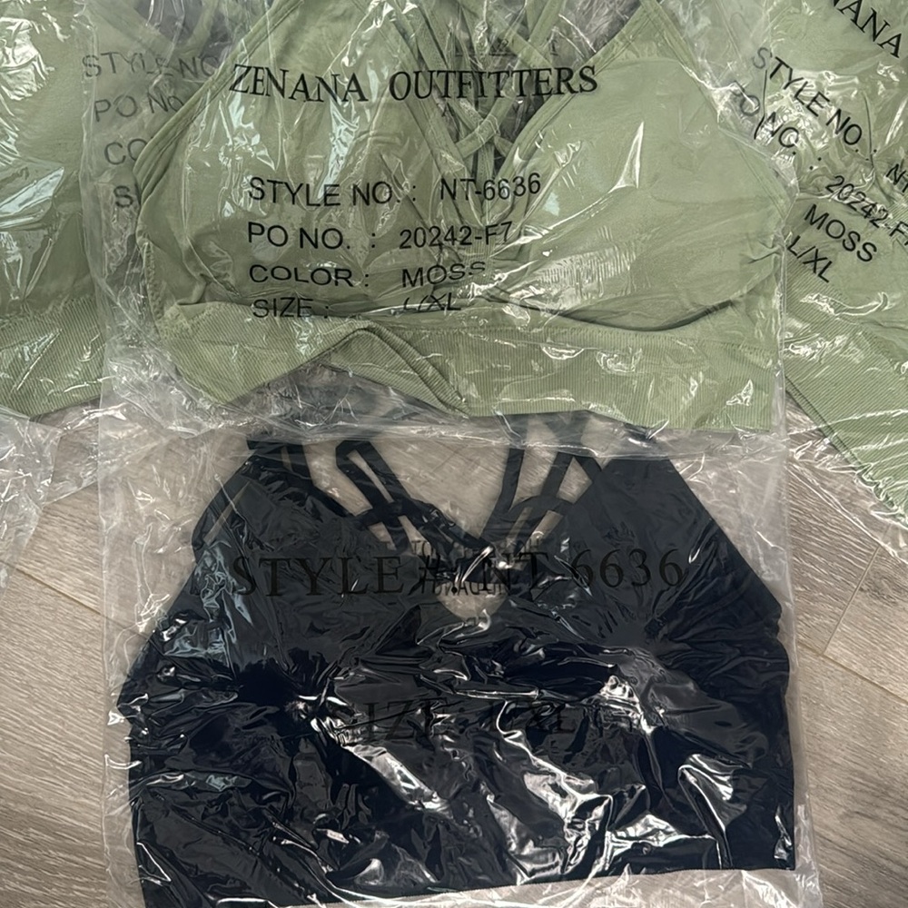 Zenana Outfitters Navy and Sage Sports Bras - Picture 14 of 16
